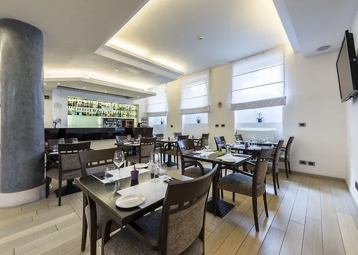 Occidental Aurelia מלון 4*