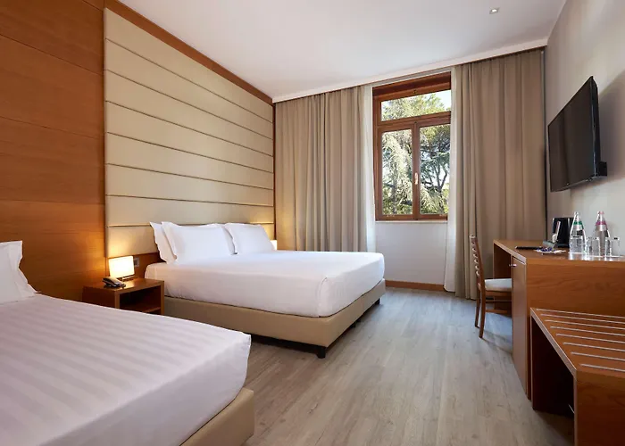 מלון Occidental Aurelia 4*